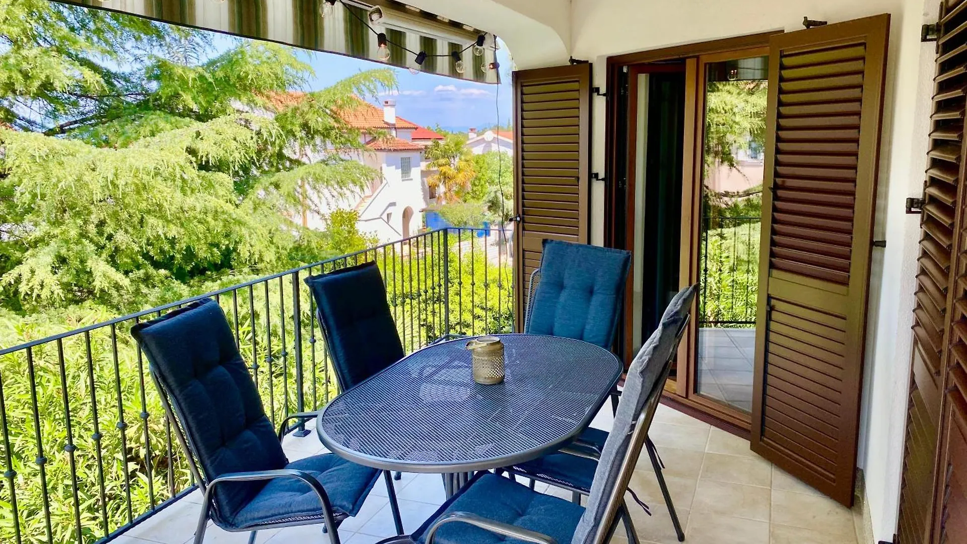 Apartment Olive Groove Malinska